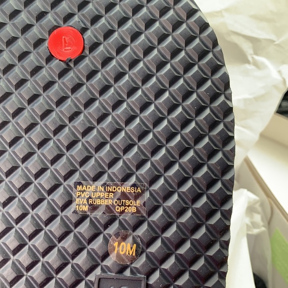 NIB Michael Kors flip flop ADM/OWH/BRRD silver MK logo new with box - Picture 2 of 8